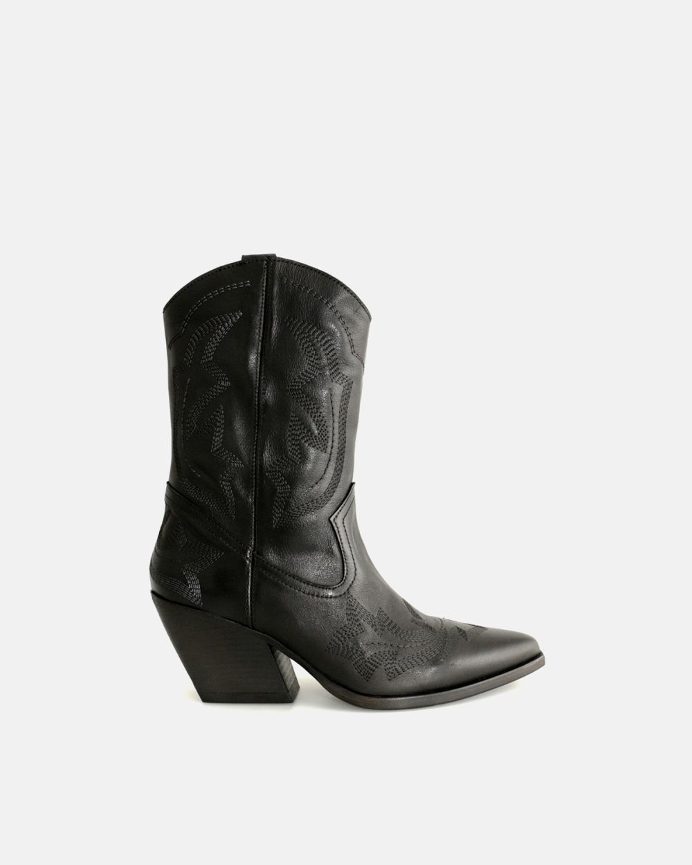 Cabbage Leather Black Mid Boot