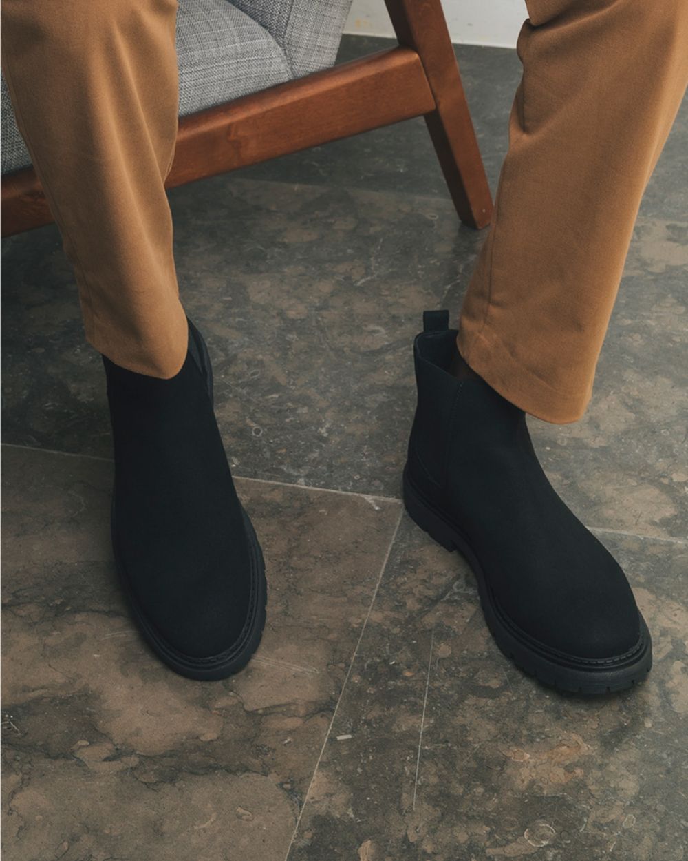 Faber Black vegan chelsea ankle boot