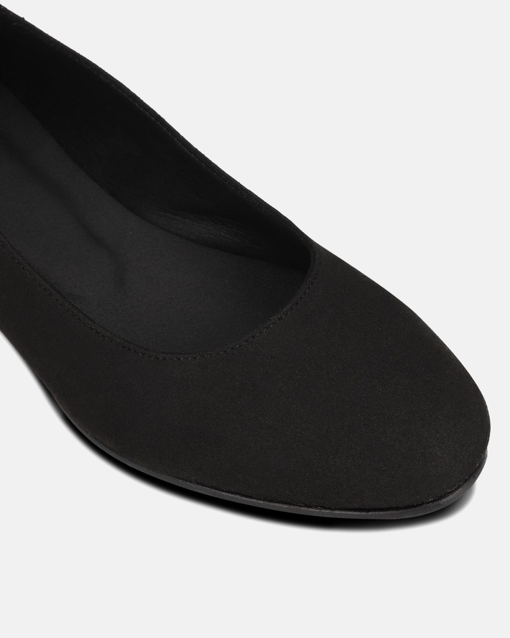 Fresia Black low helled Vegan Ballerinas