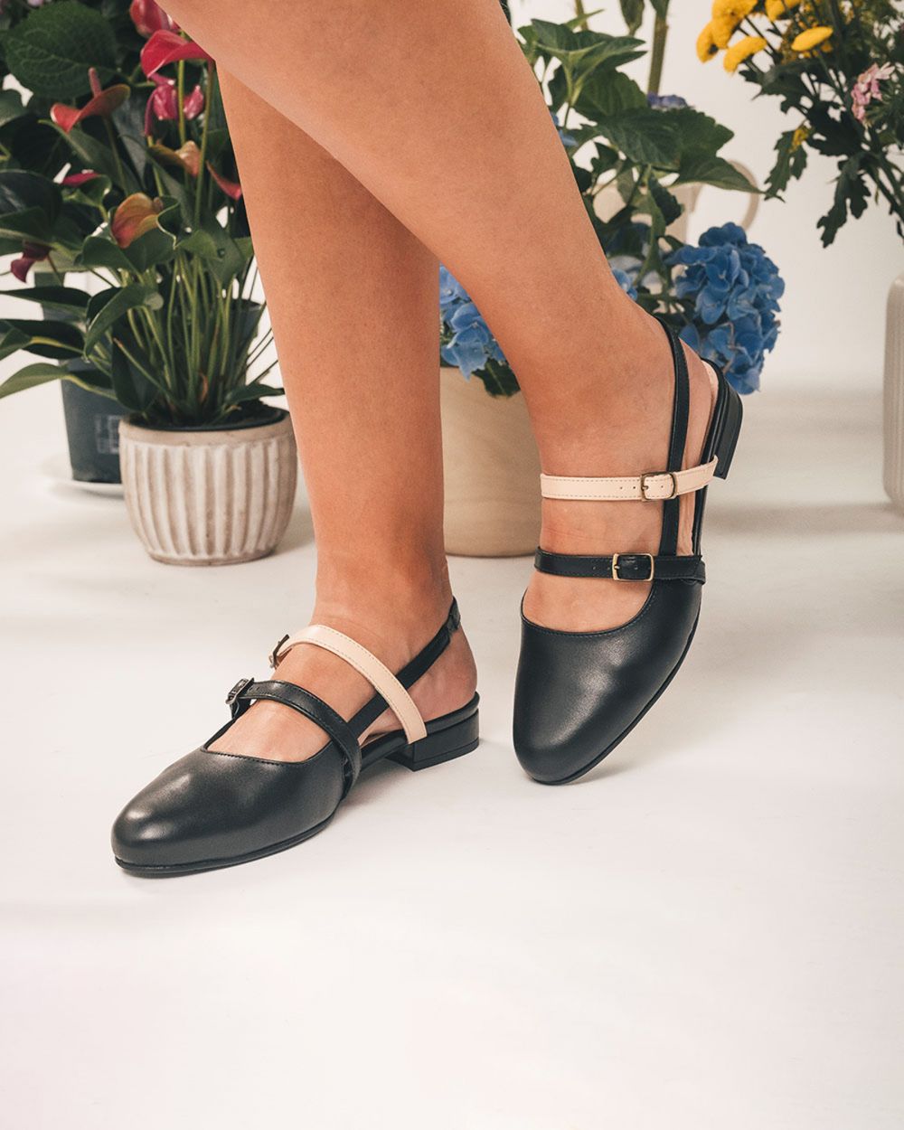 JUNO Black Vegan Shoes