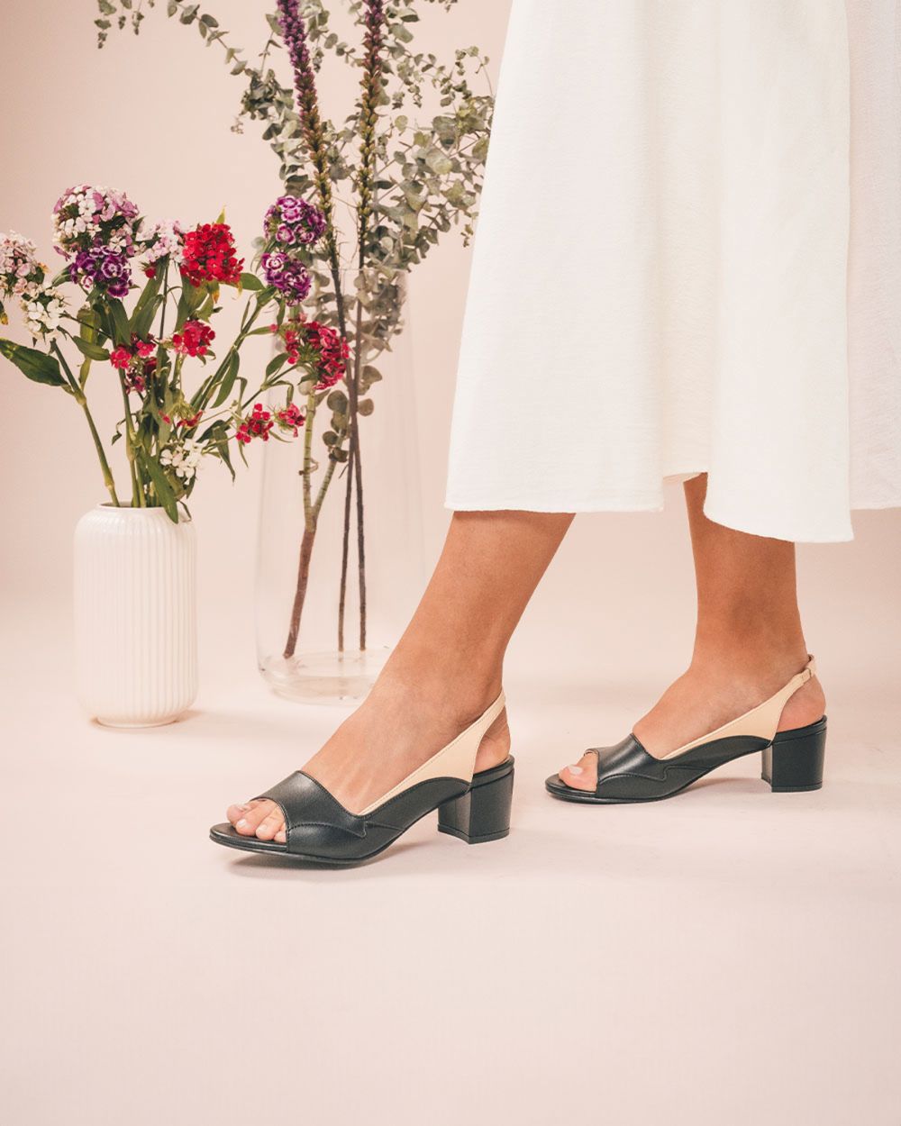 MARA Black Vegan Sandals